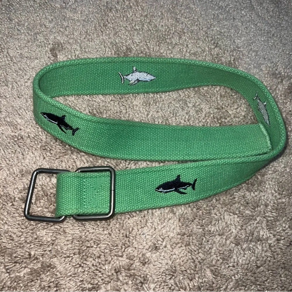 Vintage Green & Blue Embroidered Shark Child's Belt Size S/M 32”